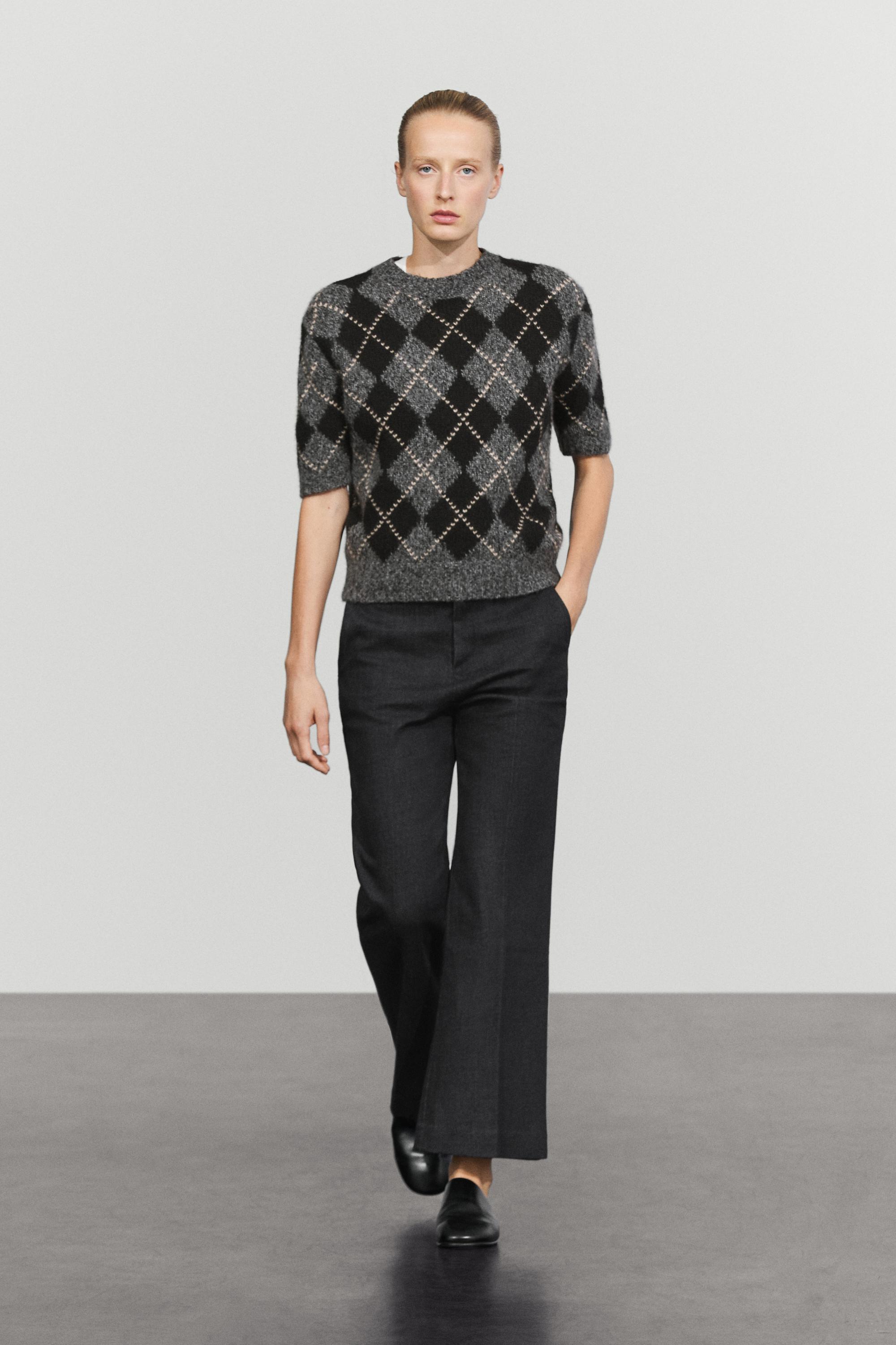 Cashmere-blend short sleeve argyle knit sweater